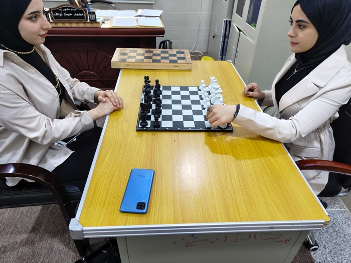 نشاطا لاصفيا ترفيهبا ( لعبة الشطرنج ) 